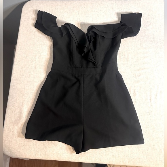 Lipsy London Bandeau Ruffle Romper Black Size 6 - Picture 1 of 10